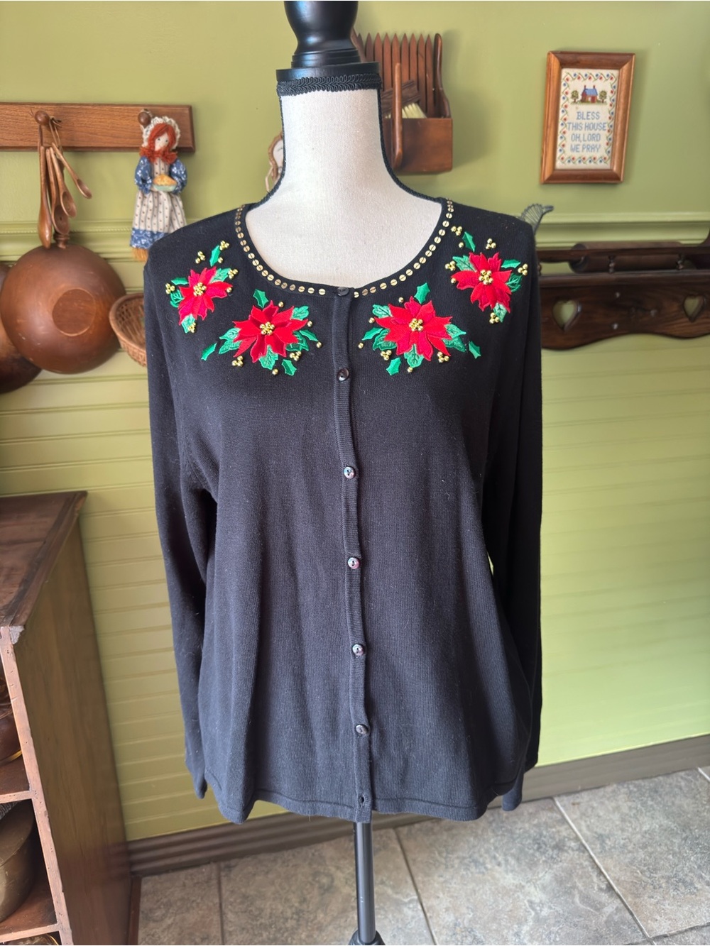 Vintage 1990s Crystal-Kobe Black Cardigan – Embroidered Poinsettias & Rhinestone